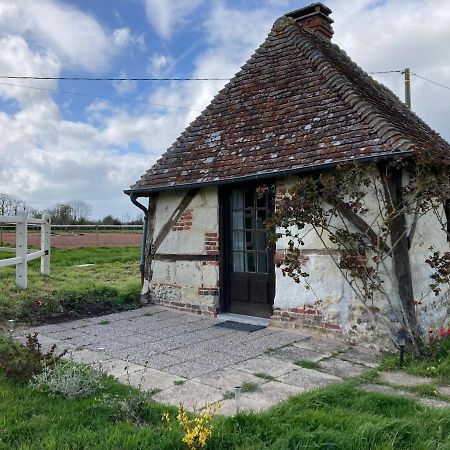 Tiny House Du Haras Cour Lozey Villa Sainte-Marguerite-des-Loges Bagian luar foto